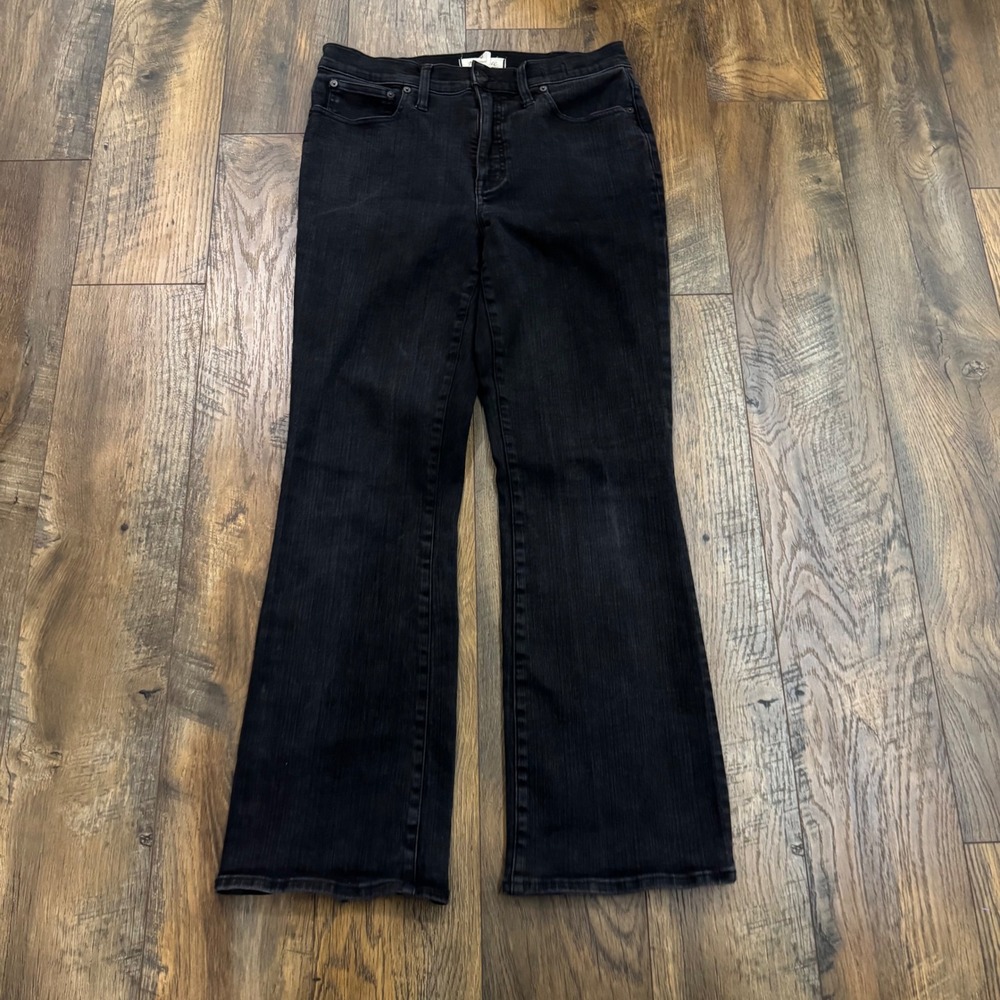 Madewell Mid-Rise Kick Out Jeans Black Flare Denim 30T Tall CKP478759600